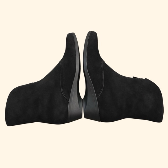 La Canadienne Evitta Suede Shearling Wedge Black Booties Front Zip Canada 8 - Picture 5 of 10